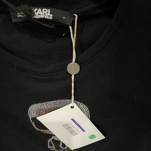 Black T-Shirt Size M: Karl Lagerfeld Bling character of Karl.